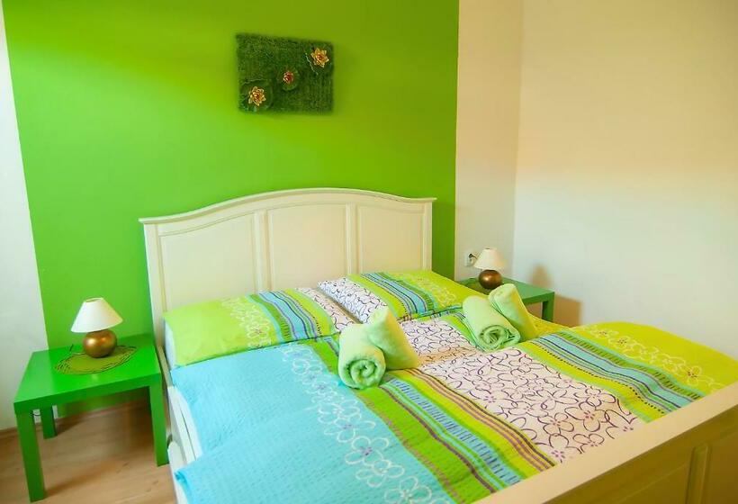 标准间, Fontana Pizzeria   Pension