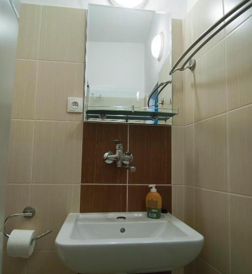 标准间, Fontana Pizzeria   Pension