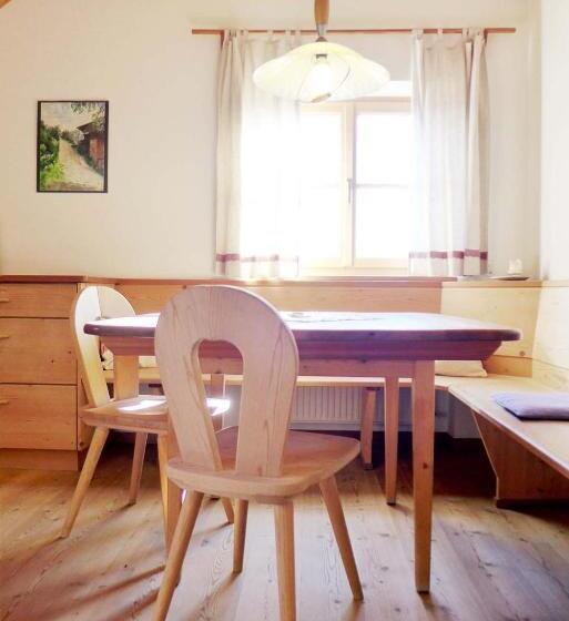 带2个卧室的公寓, Rielingerhof