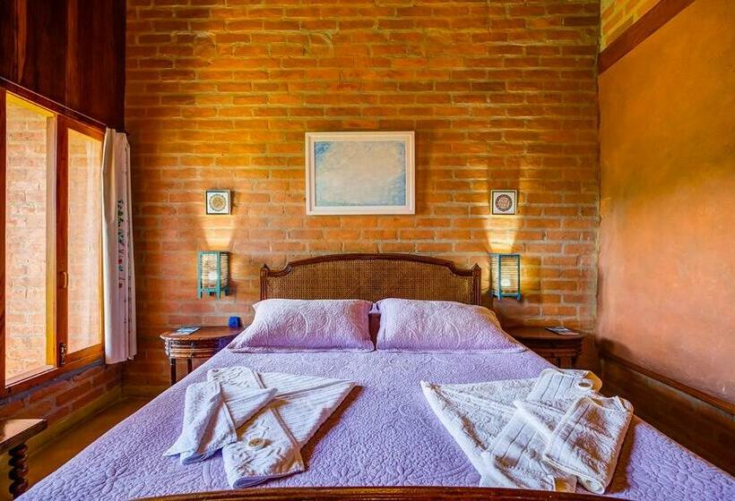 Suite Deluxe Mountain View, Hospedaria Estação Píccola No Quintal Da Pedra Do Baú