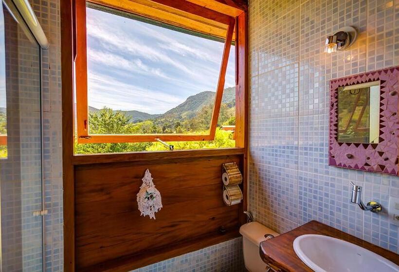 Suite with Views, Hospedaria Estação Píccola No Quintal Da Pedra Do Baú