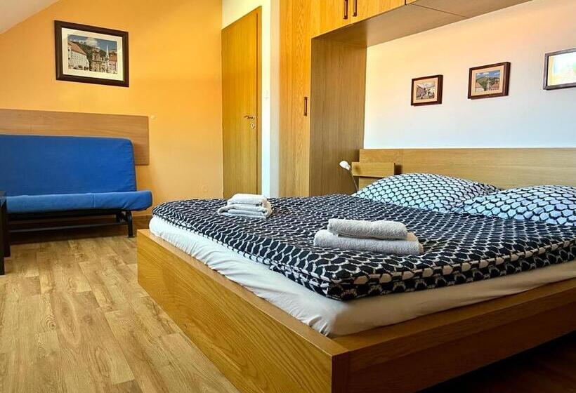 带2个卧室的公寓, Pension Mikulov