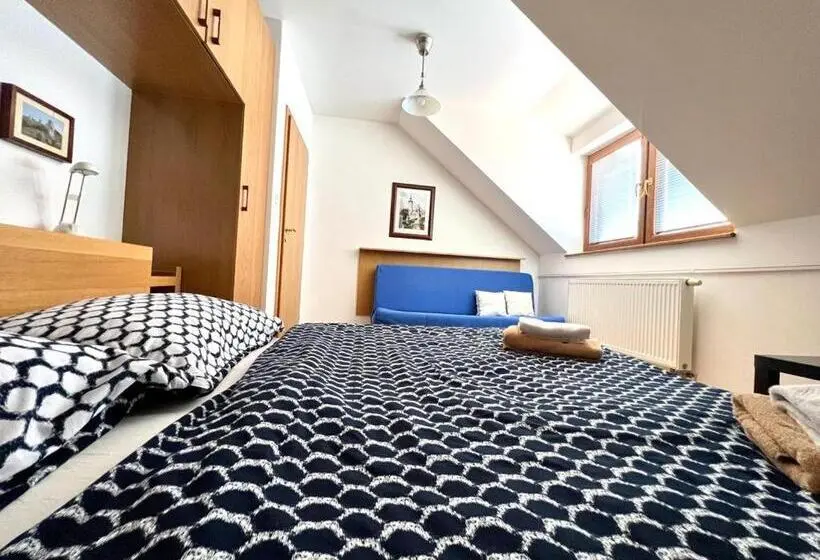 آپارتمان 2 خوابه, Pension Mikulov