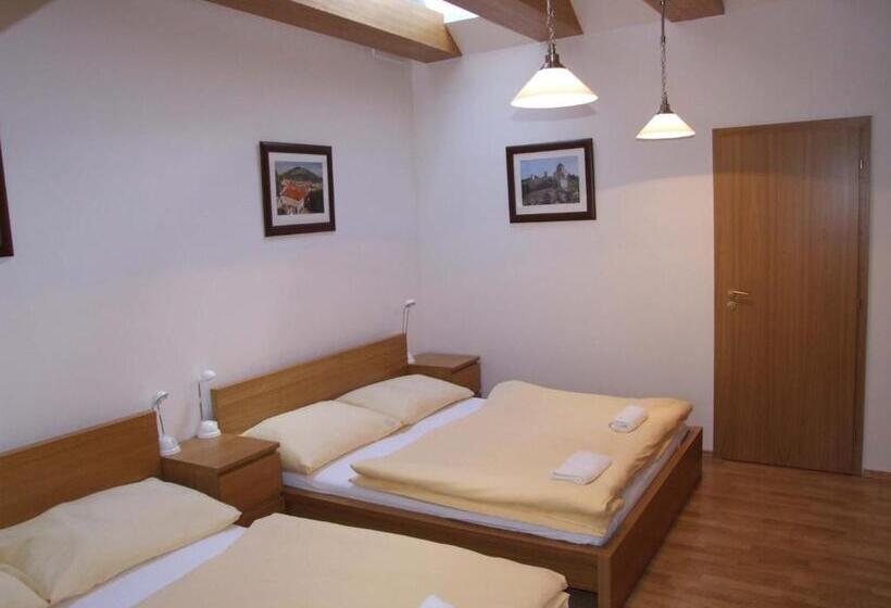 דירת חדר, Pension Mikulov
