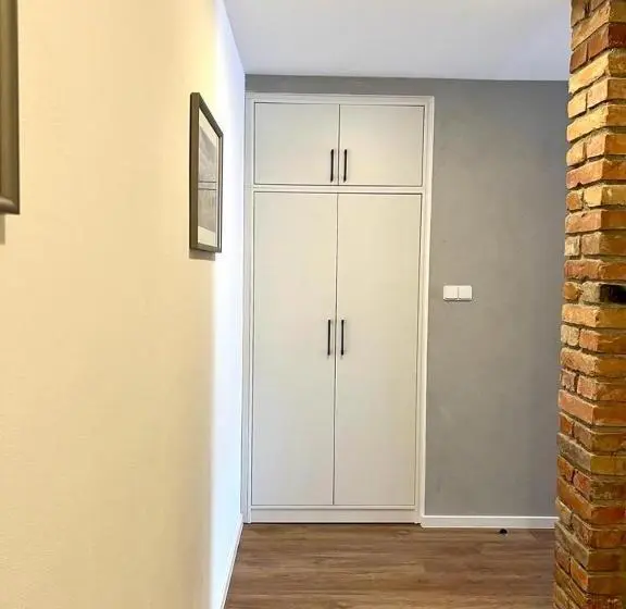 آپارتمان 1 خوابه با تراس, Pension Mikulov