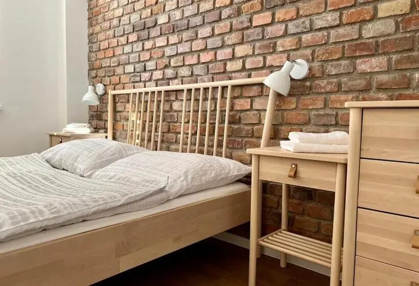 آپارتمان 1 خوابه با تراس, Pension Mikulov