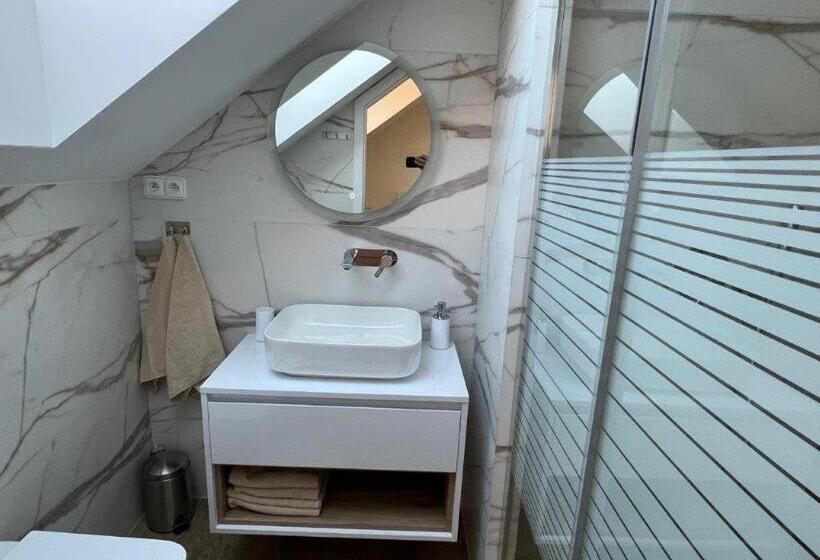 דירת חדר, Pension Mikulov