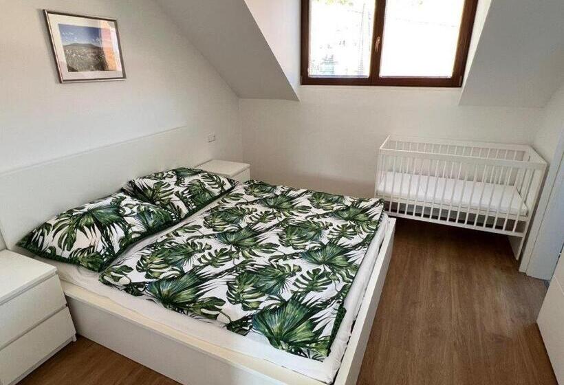 דירת חדר, Pension Mikulov