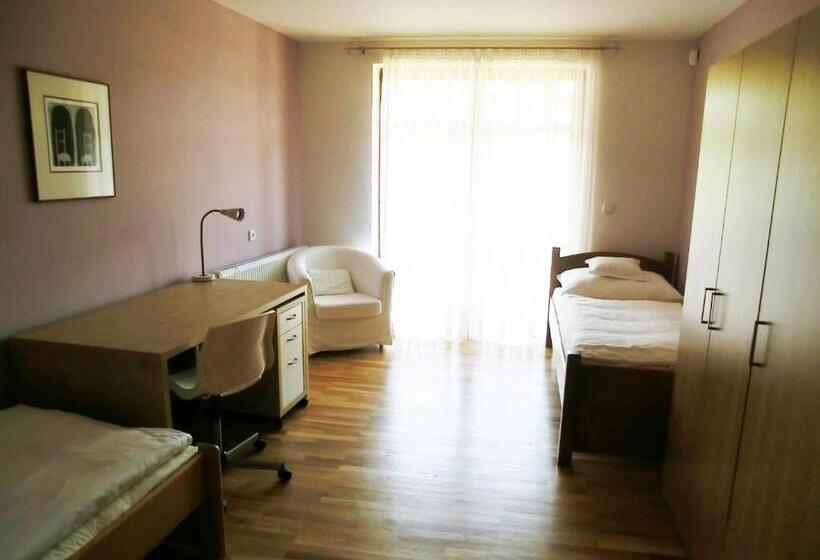 Апартаменты 3 Спальни, Pension Rondel