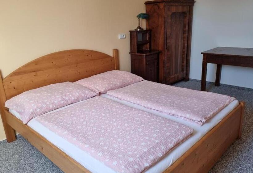 Президентский Люкс, Pension Rondel