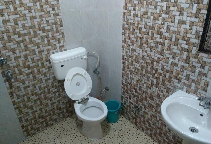 חדר סטנדרט, El Profesor Mcleodganj