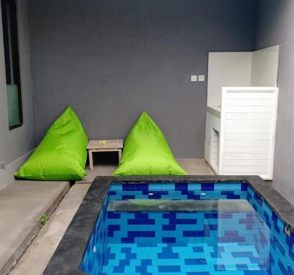 Standart Oda, Kawans Inn Lembongan