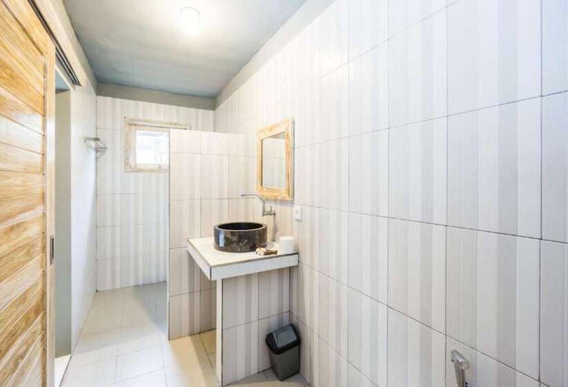 Aile Odası, Kawans Inn Lembongan