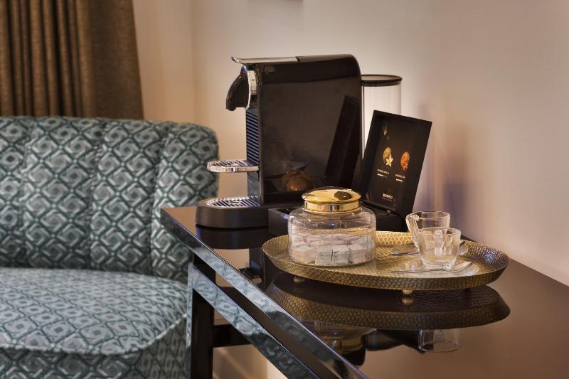 Standart Oda, Kawans Inn Lembongan