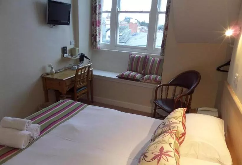 Standard Room, Harry S Hotel & Restaurant