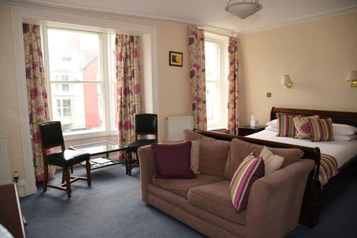 豪华房间, Harry S Hotel & Restaurant