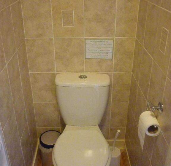 غرفة قياسية فردية, Ashwood Grange