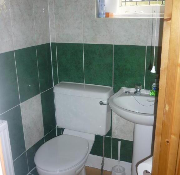 غرفة أساسية, Ashwood Grange