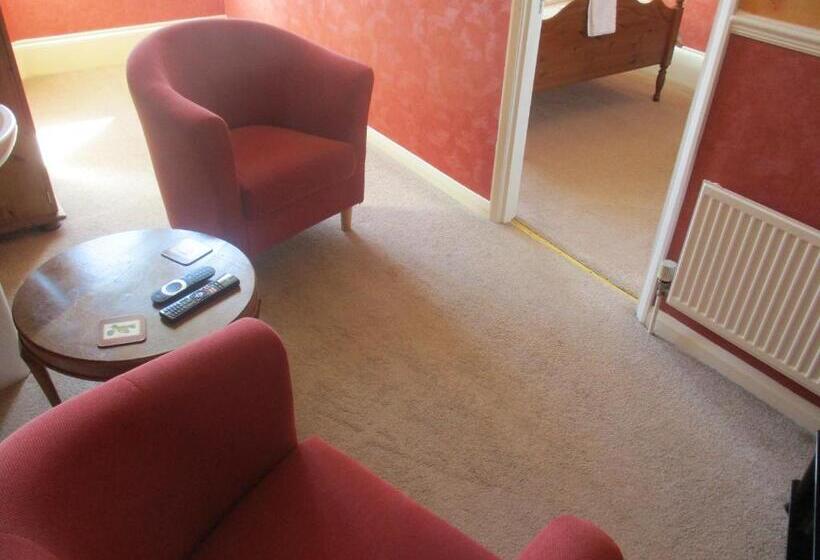 جناح, Ashwood Grange