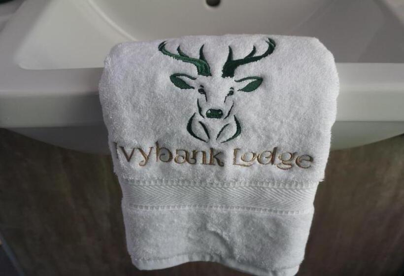 جناح, Ivybank Lodge