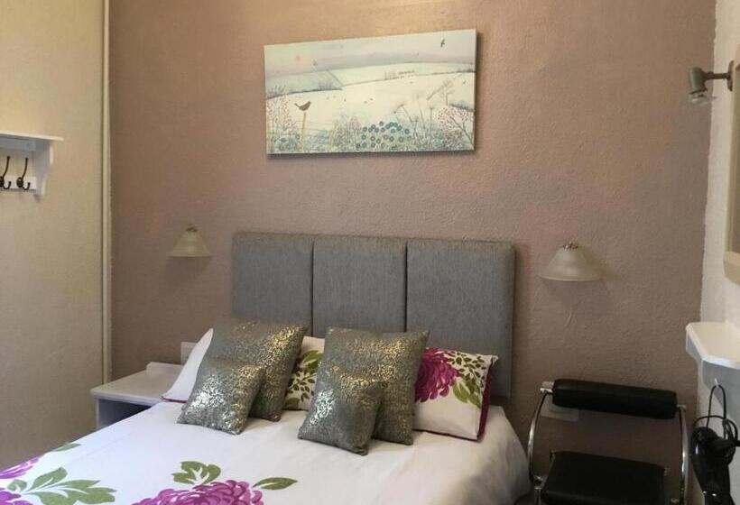 Номер Стандарт, Kirkstall Guest House