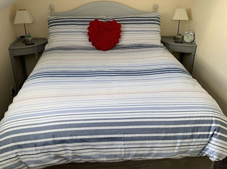 جناح جونيور, Letchworth Guest House