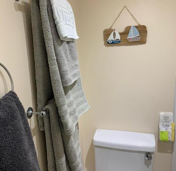 غرفة قياسية إطلالة جانبية علي البحر, Letchworth Guest House