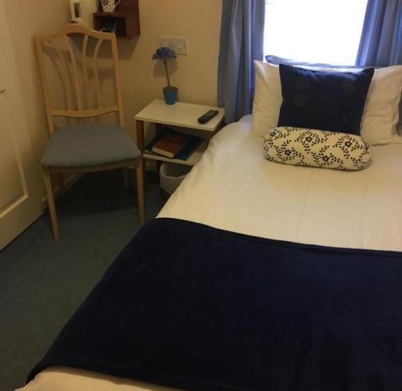 اتاق استاندارد یک نفره, Marlow Lodge