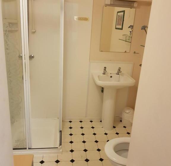 Номер Economy, Marlow Lodge