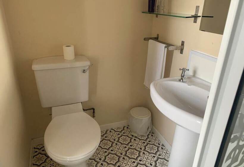 اتاق استاندارد, Marlow Lodge