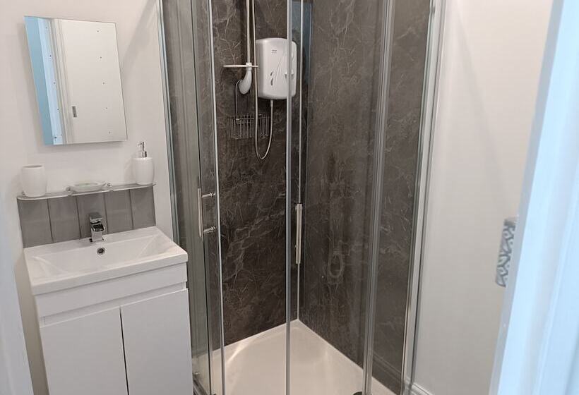 オーシャンビュースタンダードルーム, Tregella Guest House