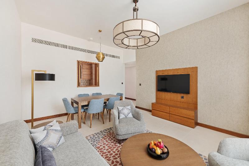 سوییت, Staybridge Suites Dubai Al Maktoum Airport, An Ihg