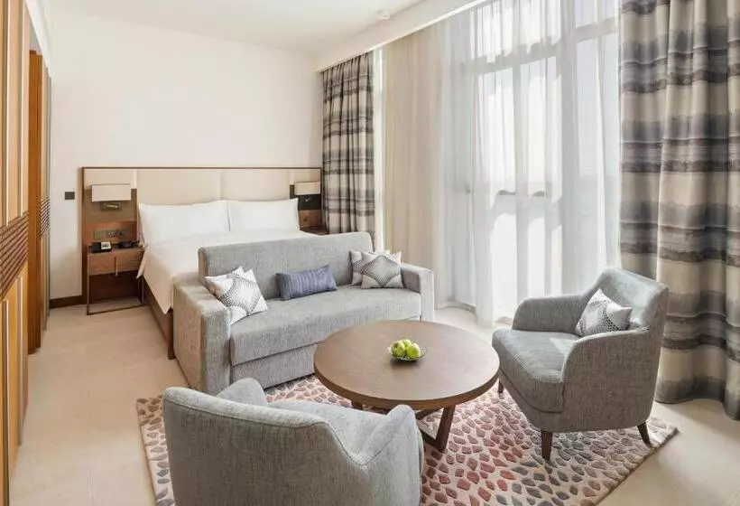 استودیو استاندارد با تخت کینگ, Staybridge Suites Dubai Al Maktoum Airport, An Ihg