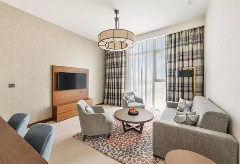سوئیت 2 خوابه, Staybridge Suites Dubai Al Maktoum Airport, An Ihg
