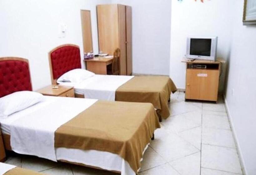 Economy Triple Room, Sun City