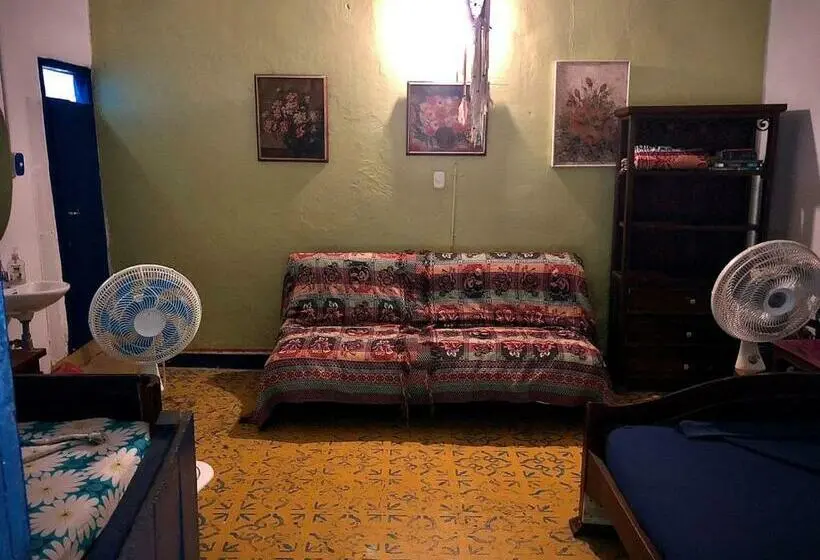 ファミリールーム, Hostal La Mariapolis
