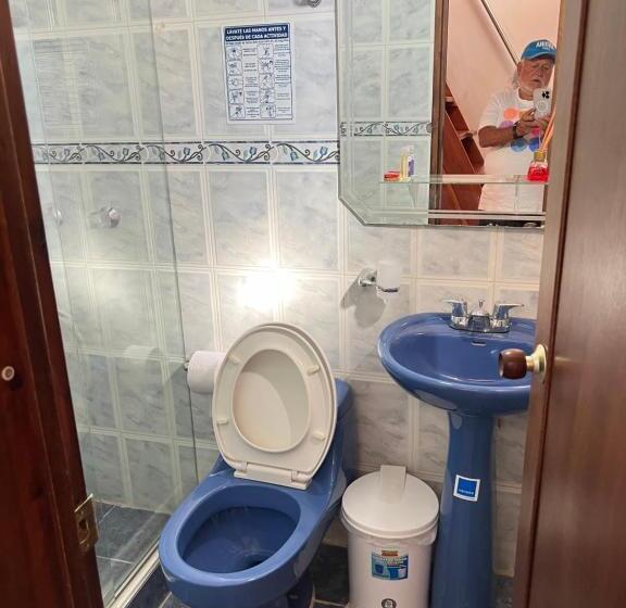 家庭间, Hosteria La Pintada