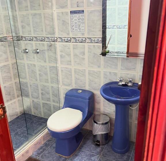 חדר משפחתי, Hosteria La Pintada