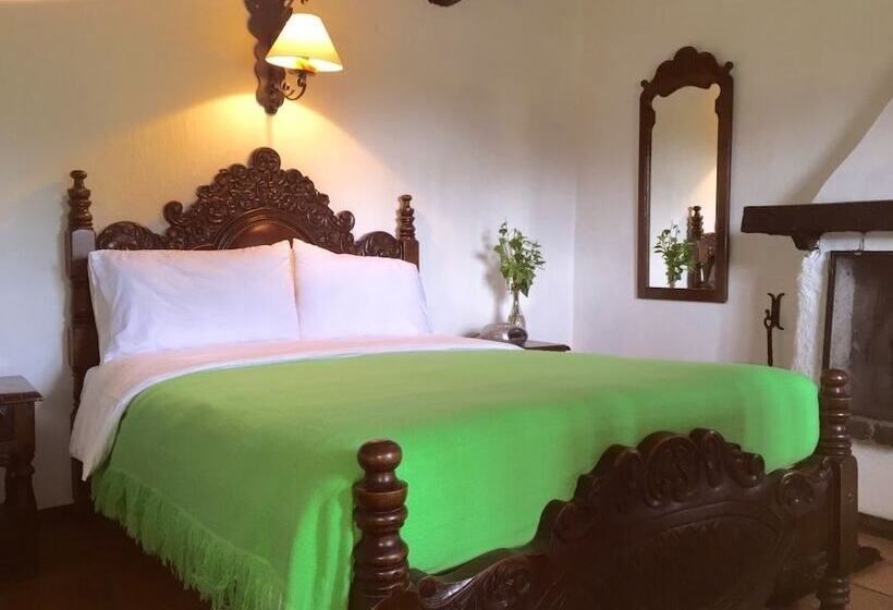 חדר משפחתי, San Luis De Ucuengá