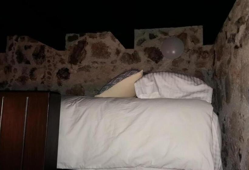 家庭间, Hacienda Tovares