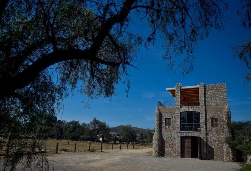 浴室共有ファミリールーム, Hacienda Tovares