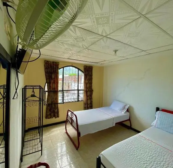 ４ベッドルームクラシックタイプ, Los Balcones