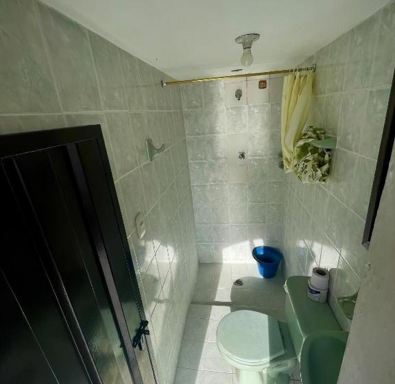 غرفة عائلية, Los Balcones