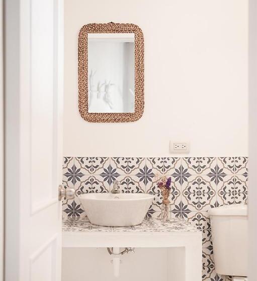 اتاق خانوادگی, Ganso & Búho