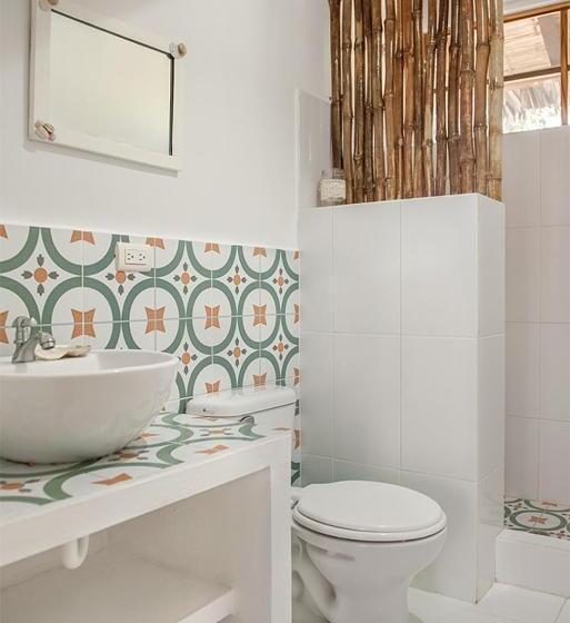 اتاق استاندارد, Ganso & Búho