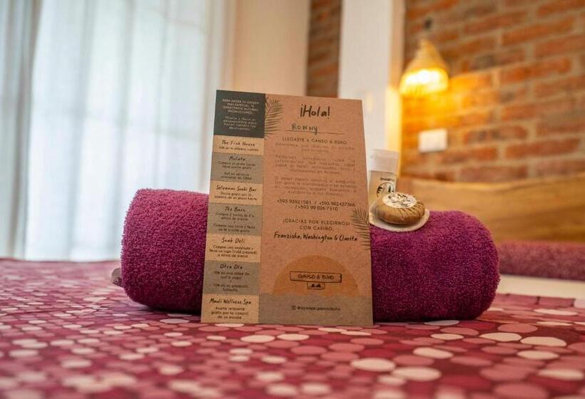 اتاق استاندارد با چشم‌انداز دریا, Ganso & Búho