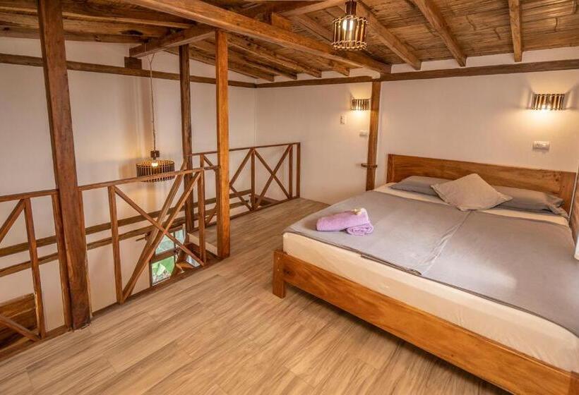 سوییت خانوادگی, Ganso & Búho