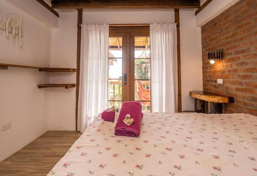 سوییت خانوادگی, Ganso & Búho