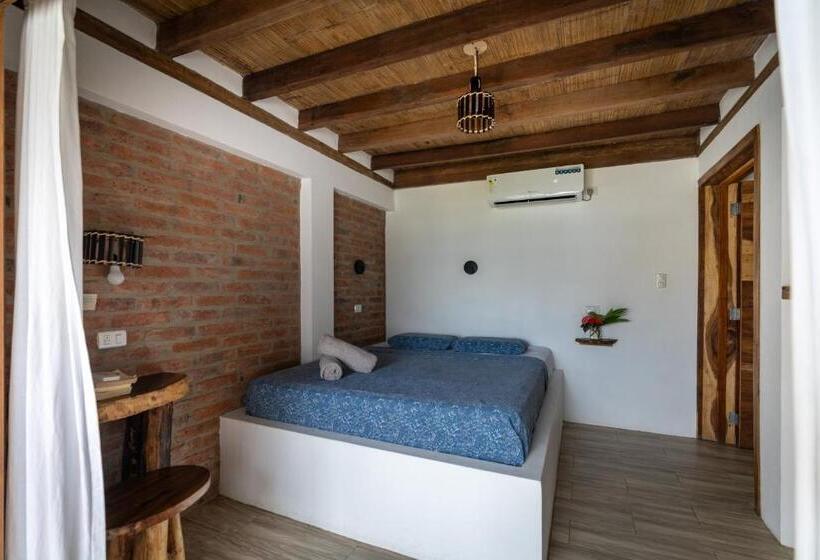 سوییت خانوادگی, Ganso & Búho