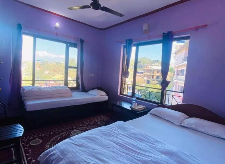 اتاق استاندارد با چشمانداز کوهستان, Himchuli Guest House